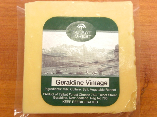 5-Year Vintage cheddar (ヴィンテージ　チェダー）